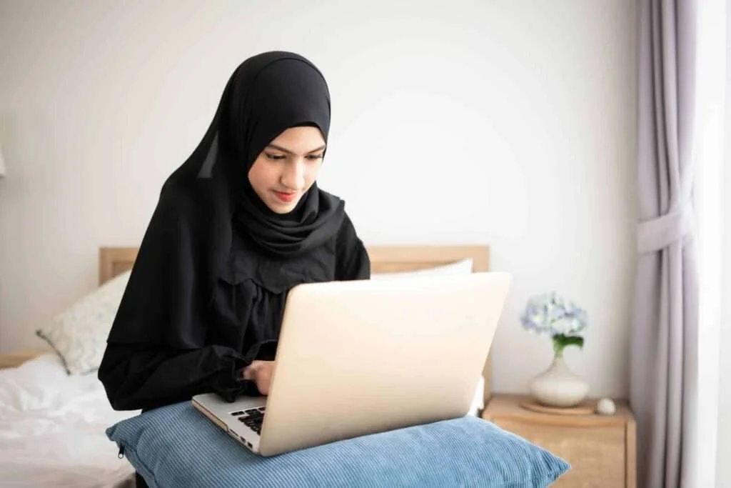 Affordable Online Quran Classes UK for Adults